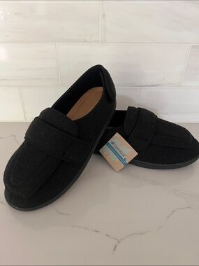 Foamtreads NEW Physician M2 Black Hook-and-Loop Comfort Slippers size 9